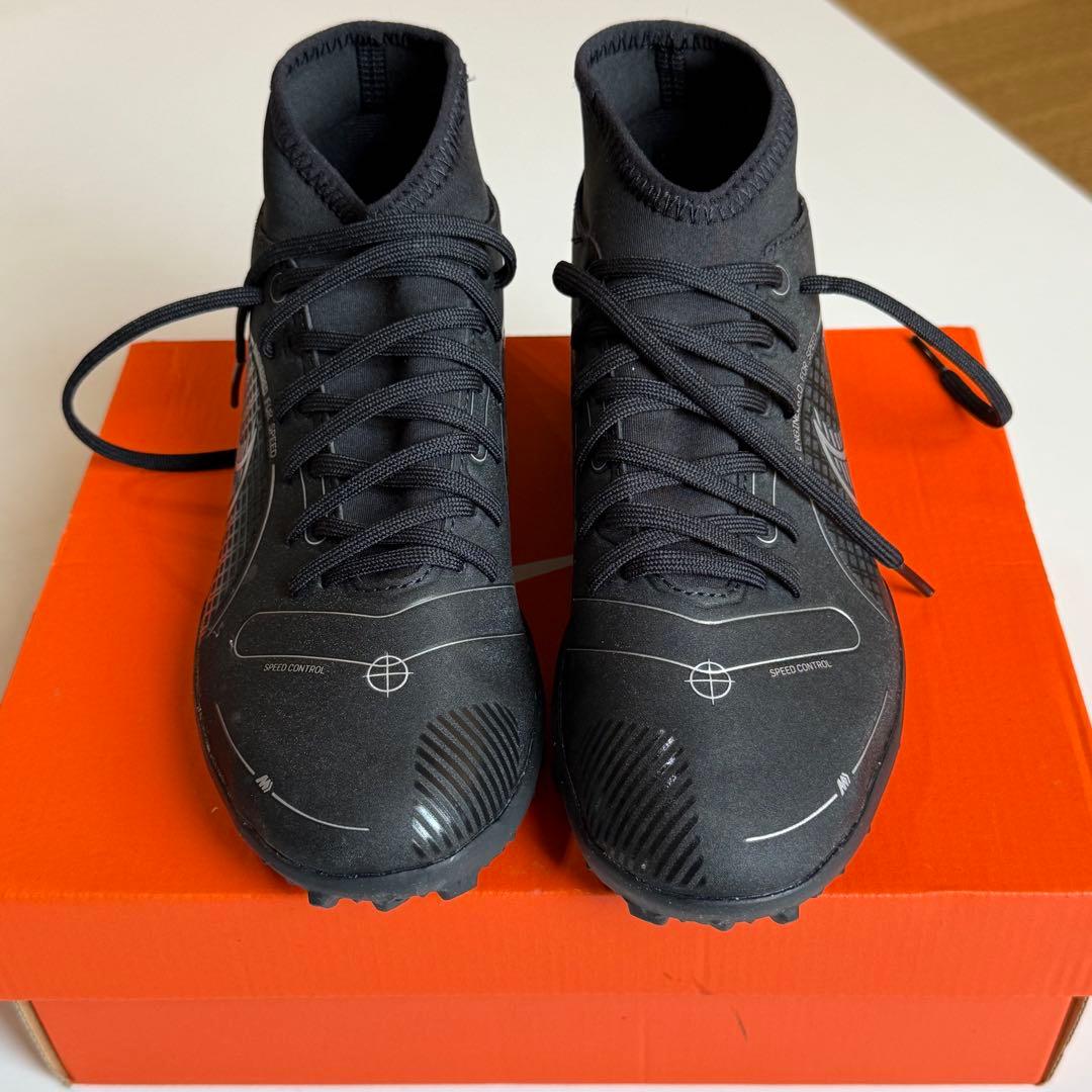 新品未使用✨【Nike】ナイキ マーキュリアル スーパーフライ 8 クラブ TF