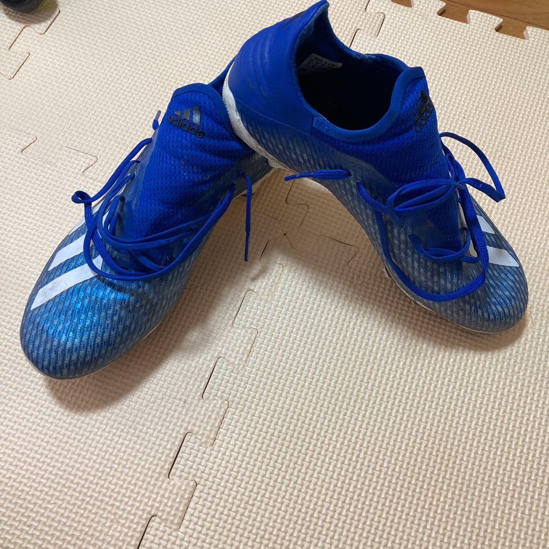 サッカースパイクadidas