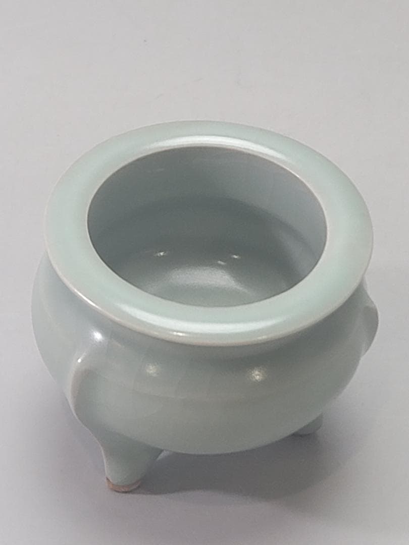 中国 青磁 三足 香炉 美品 DT640