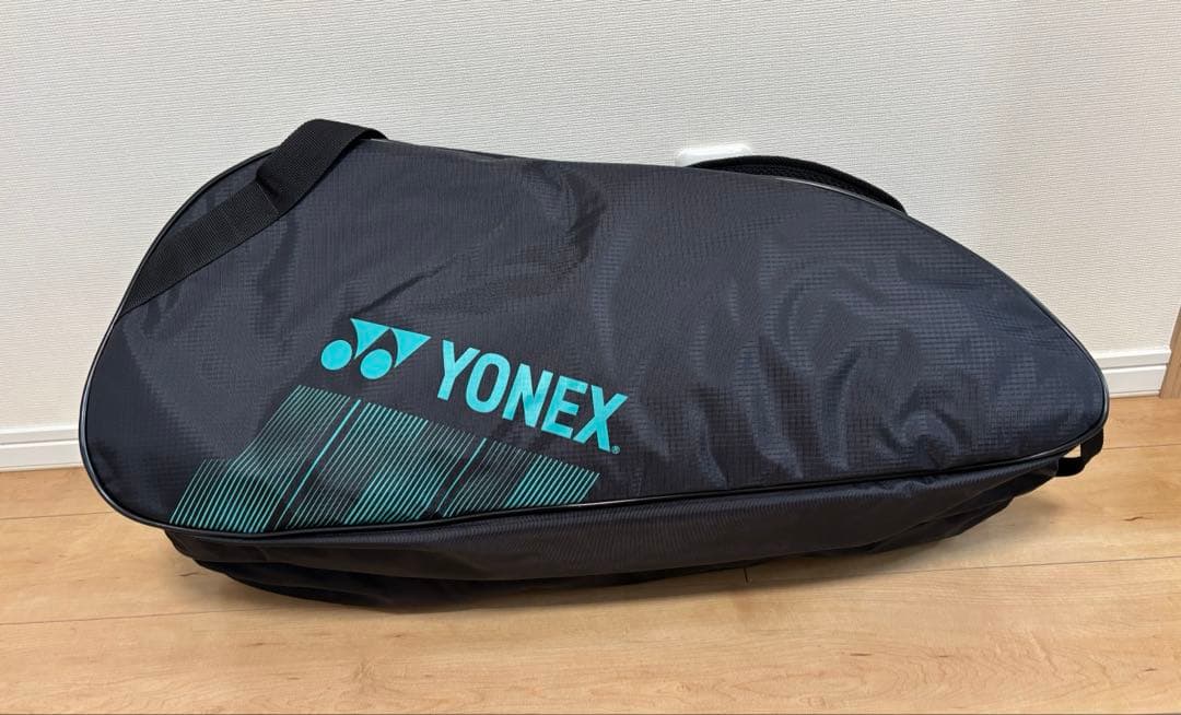 【美品】YONEX ラケットバッグ ブラック　ピーコックグリーン　部活