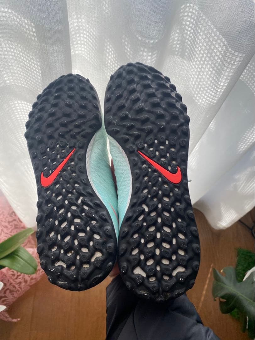 NIKEトレシューファントム