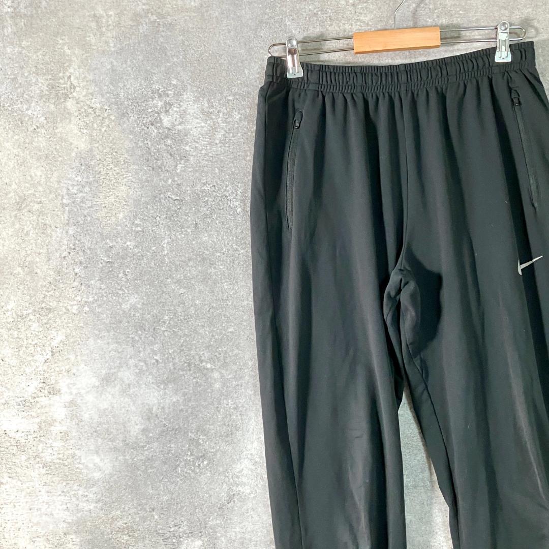 NIKE　トレーニングパンツ　ブラック　ロゴ　スキニー　DRI-FIT