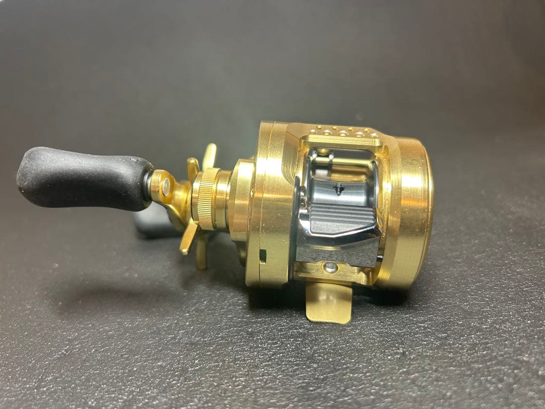 リール SHIMANO CALCUTTA CONQUEST 101HG