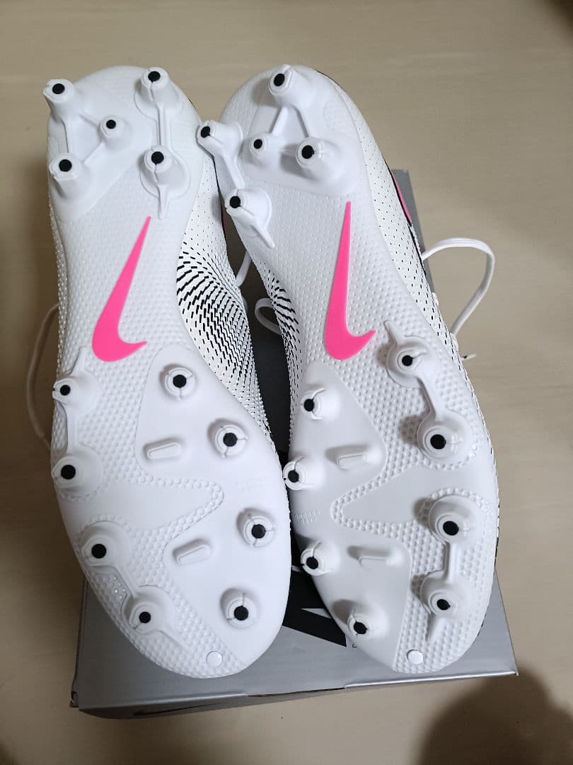 Nike Phantom GT ELITE HG サッカースパイク
