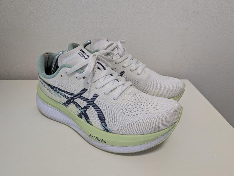 asics　マジックスピード4　27㎝