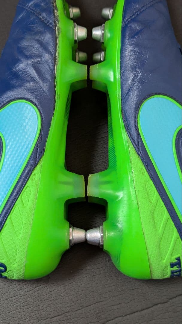 NIKE サッカースパイク ティエンポ レジェンド6　SG ナイキ ACC