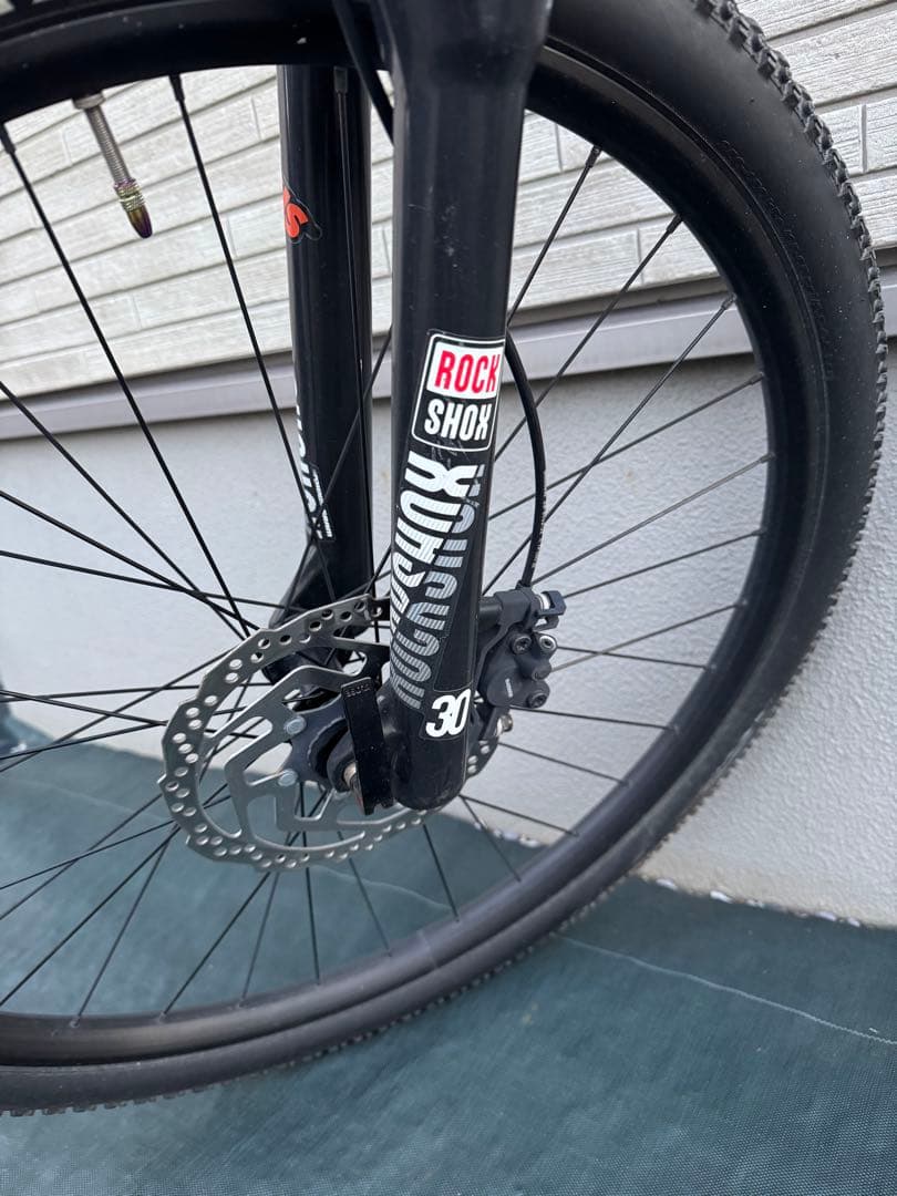 限界値下げ！KONA マウンテンバイク クリーム色