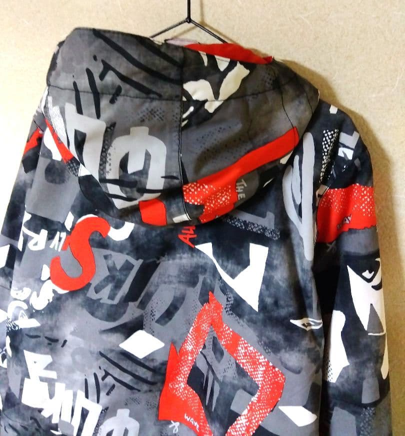 クイックシルバー　スノボー　メンズ　スノボウェア　ジャケット　スノーボード