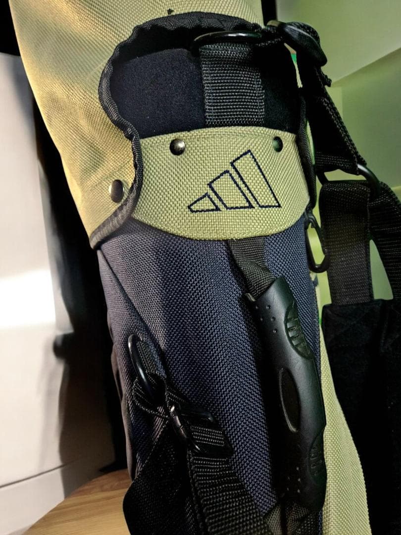 送料無料/美品　adidas 高級スタンド式キャディバッグ /ベージュｘNAVY