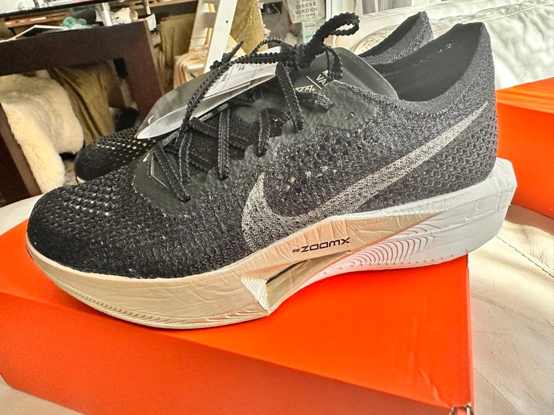 【週末限定値引】新品未使用 限定 VAPORFLY3 27cm