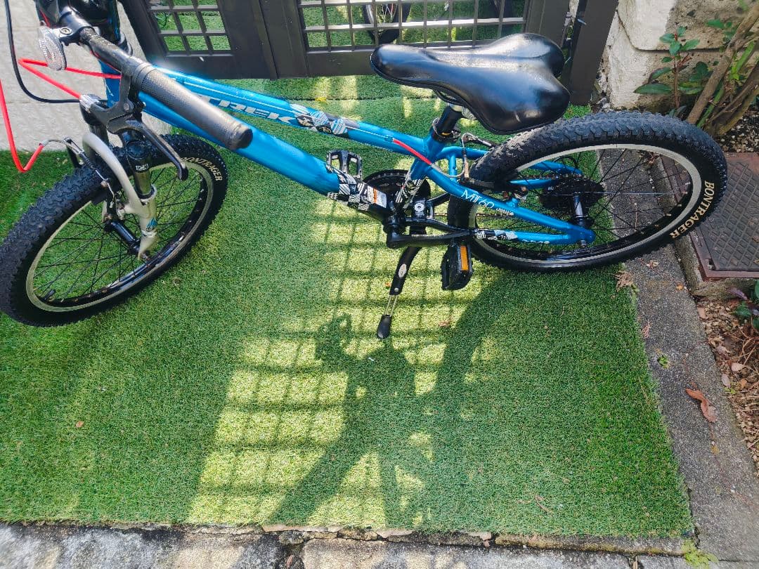TREK MT60 子供用自転車 20インチ 青