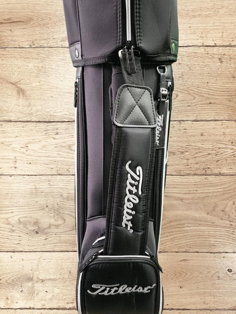 【新品未使用】NEW！Titleist ハンドルキャリー付きゴルフバッグ BK