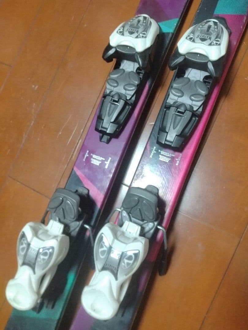 【フリースタイル☆】129cm　Ｋ２スキー板♪　ツインチップ！