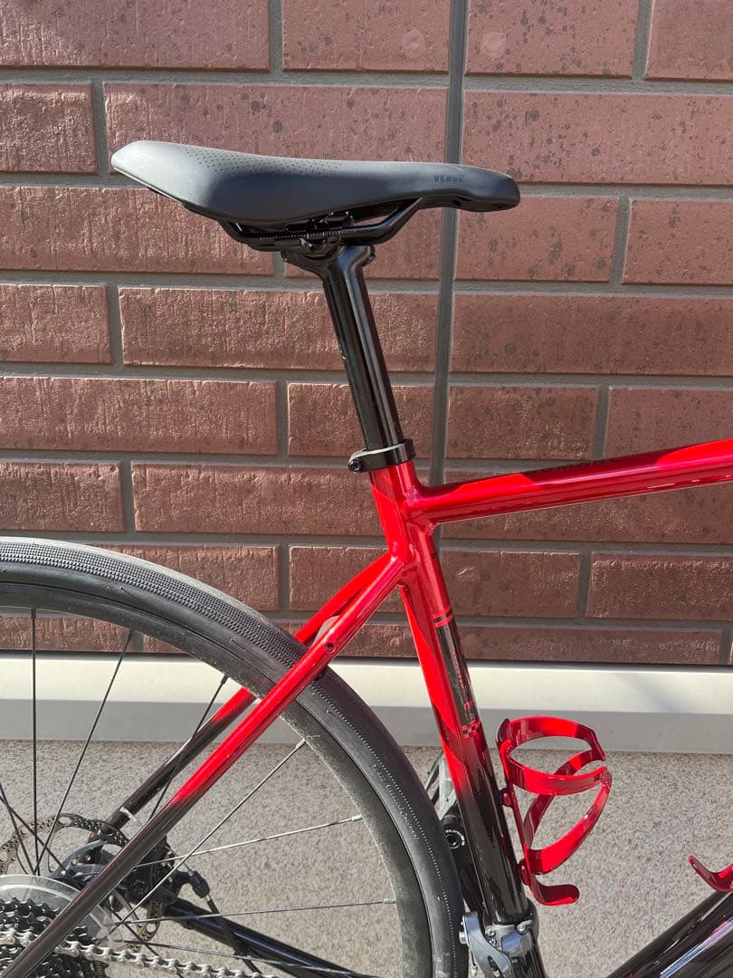 TREK DOMANE AL2 Gen4 DISC 2024モデル ロードバイク