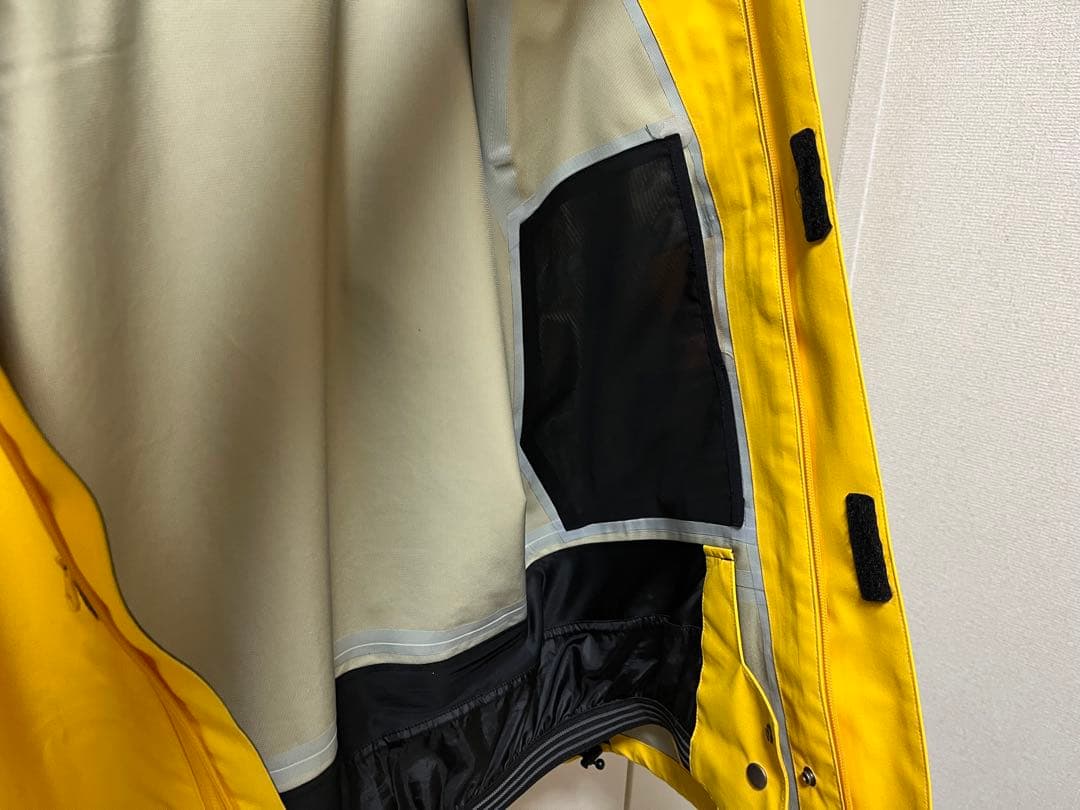 アンファッジ 2023-2024 /PEEP JACKET (YELLOW)