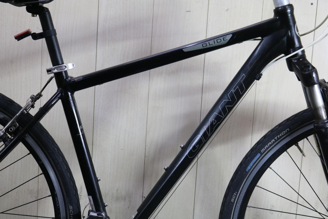 GIANT GLIDE R3 700C 24速 465mm ディスクブレーキ対応
