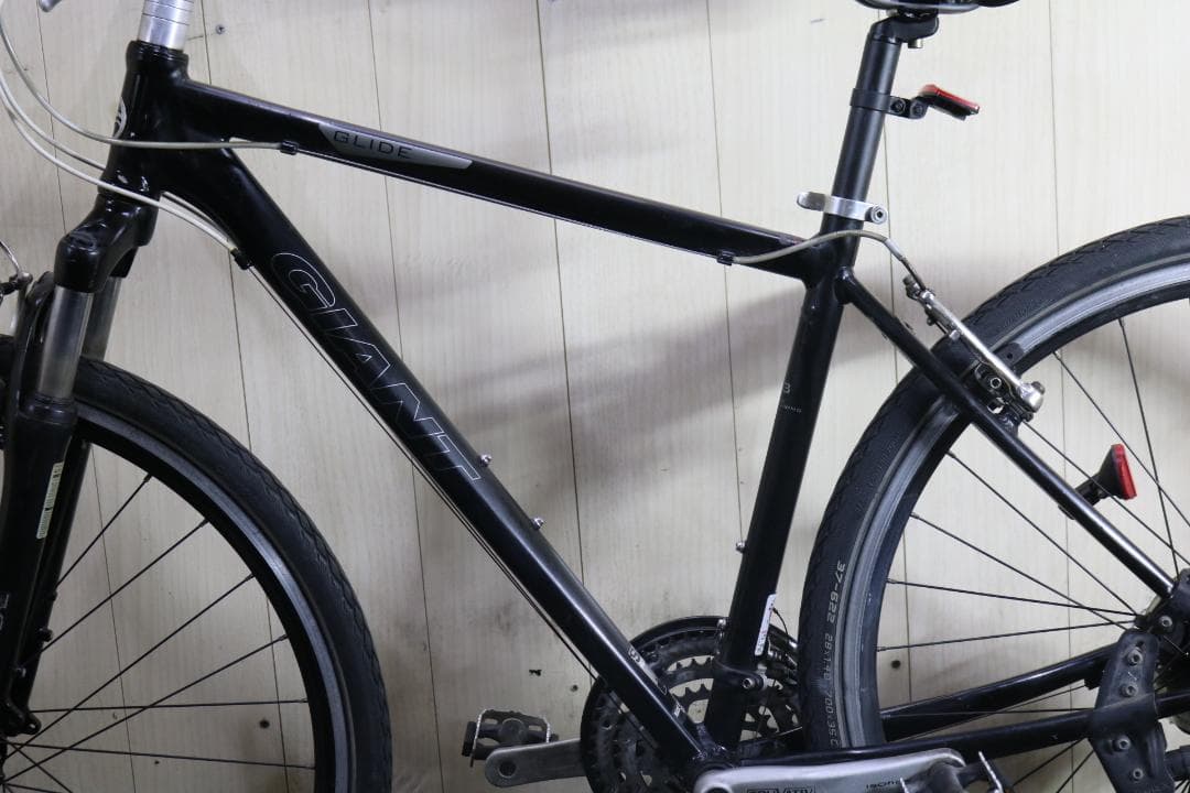 GIANT GLIDE R3 700C 24速 465mm ディスクブレーキ対応