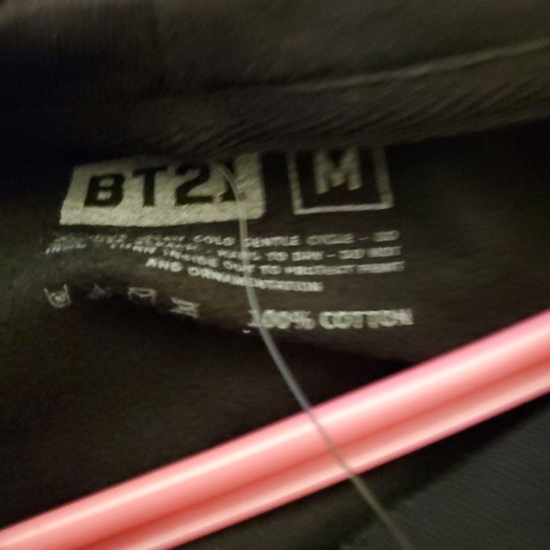 BT21　コラボ　 kitty ハローキティ 　新品タグつき　パーカー　M