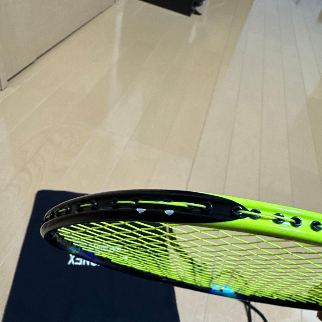 YONEX バドミントンラケット 3U 66g イエロー