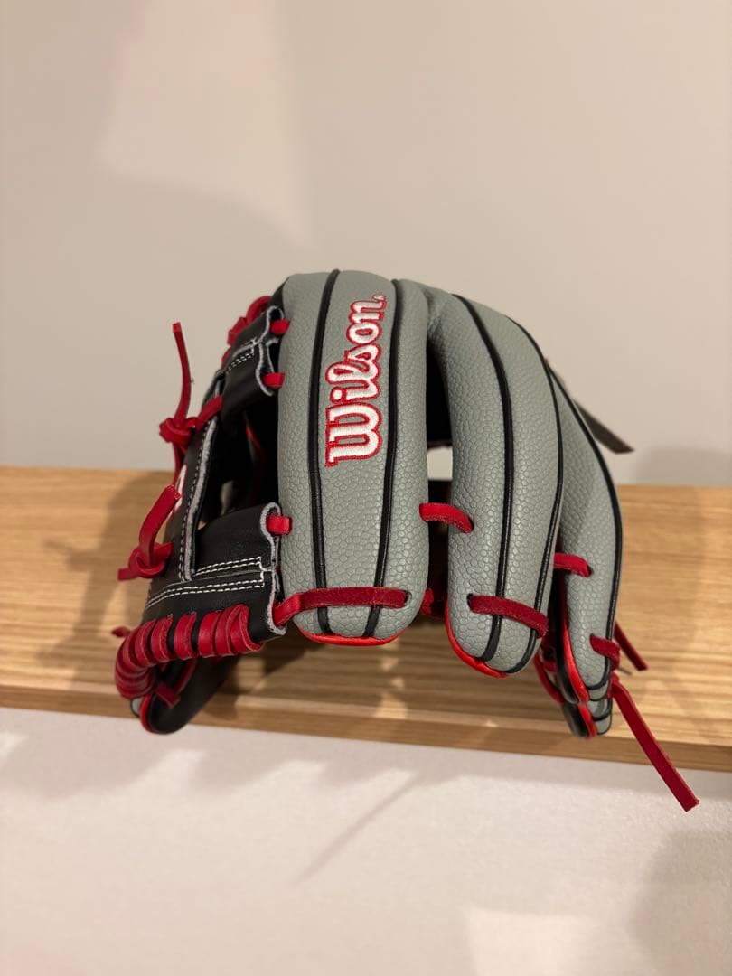 限定お値引　Wilson 軟式　グローブ ワナビーヒーロー　87型　限定カラー