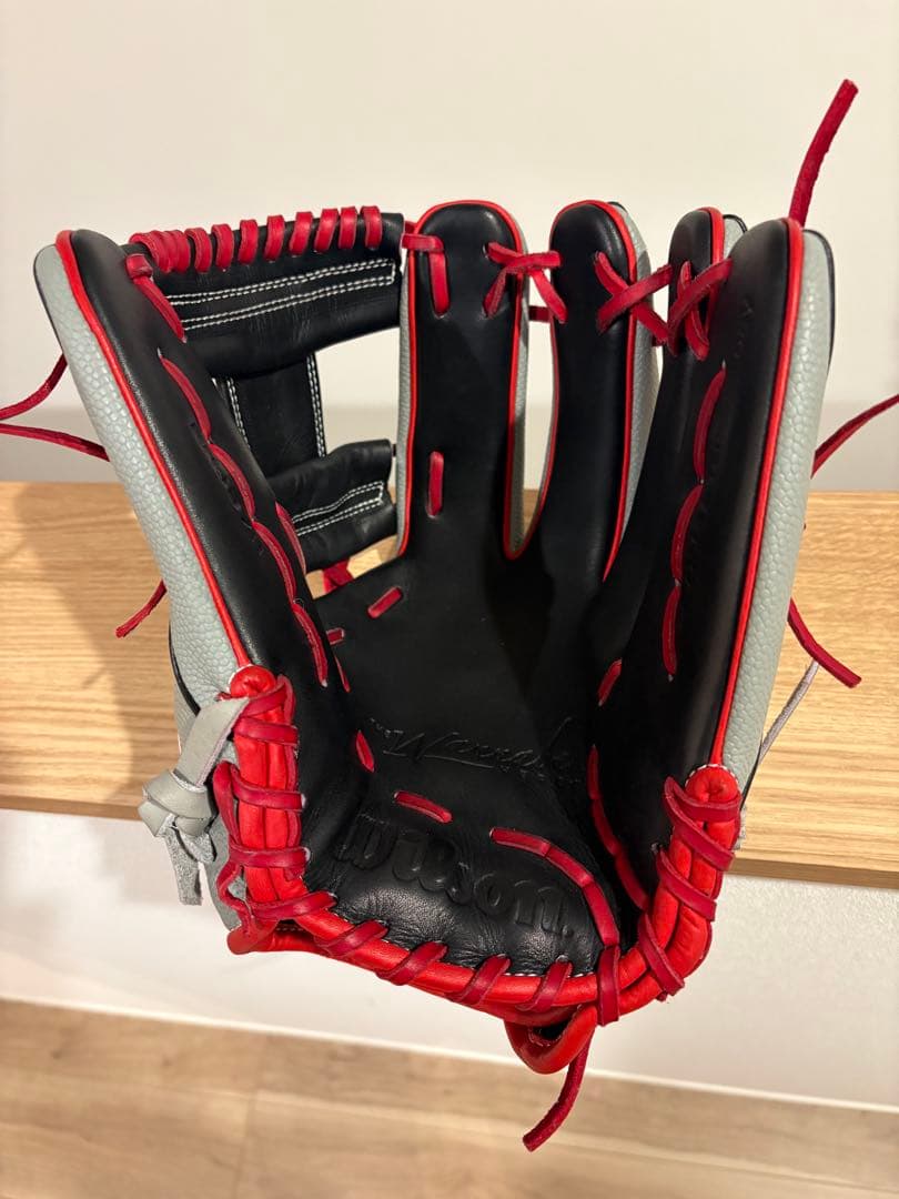 限定お値引　Wilson 軟式　グローブ ワナビーヒーロー　87型　限定カラー