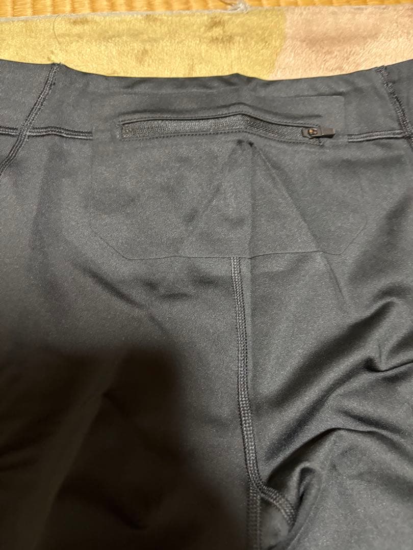 S*】様 On Performance Tights ブラック Sサイズ