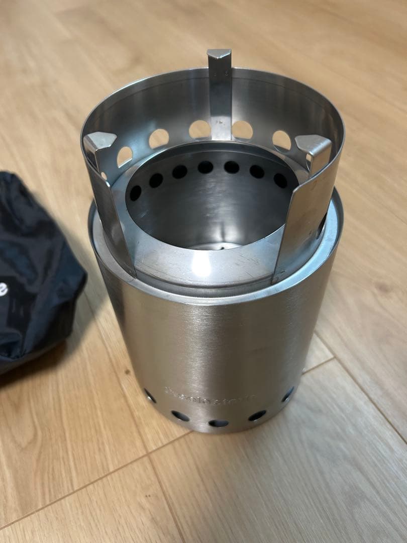 新品　Solo Stove 焚き火台 ステンレス