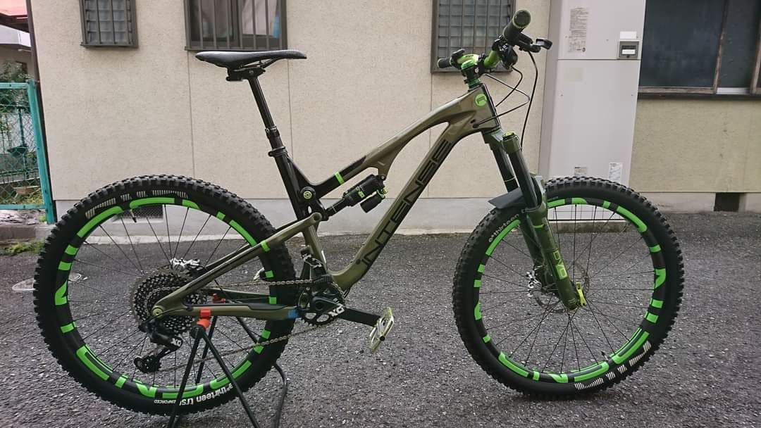 ★NTENSE&DVOコラボ27.5　フルカーボン世界限定100台！