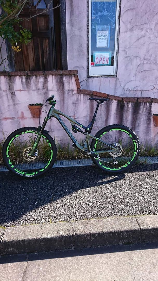 ★NTENSE&DVOコラボ27.5　フルカーボン世界限定100台！