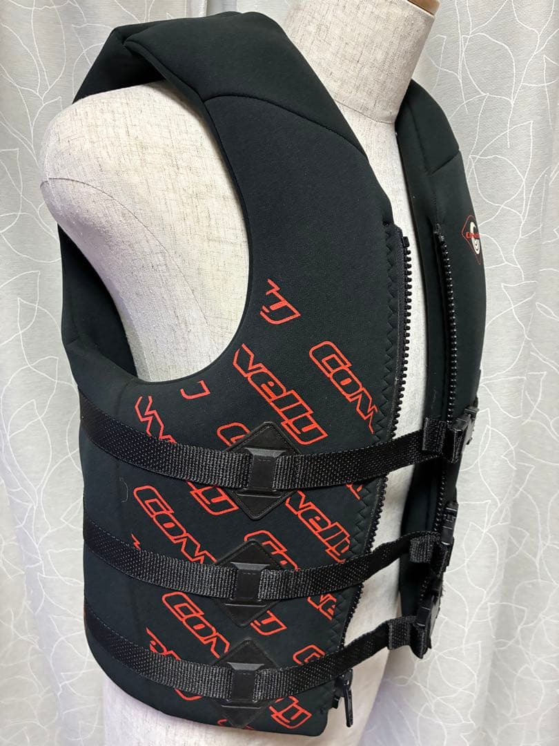 Connelly コネリー ライフジャケット Mサイズ 170cm前後の方