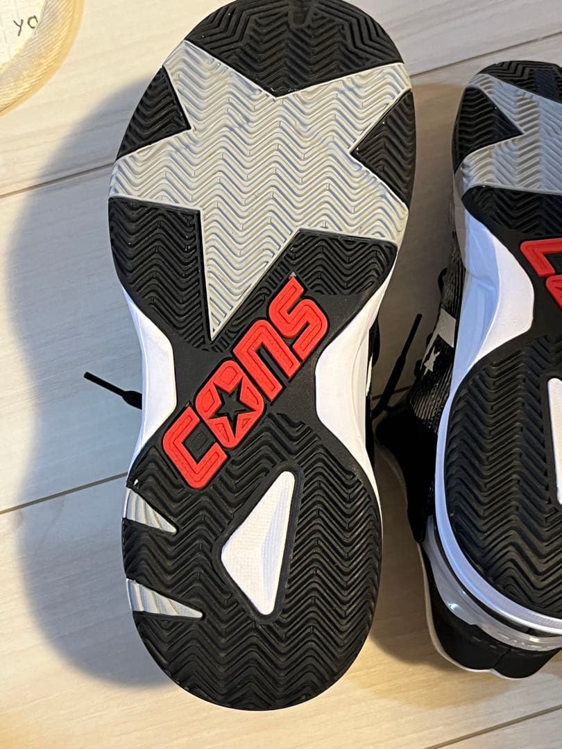 限定セール　値引きCONVERSE コンズ アクセレレーター LOW