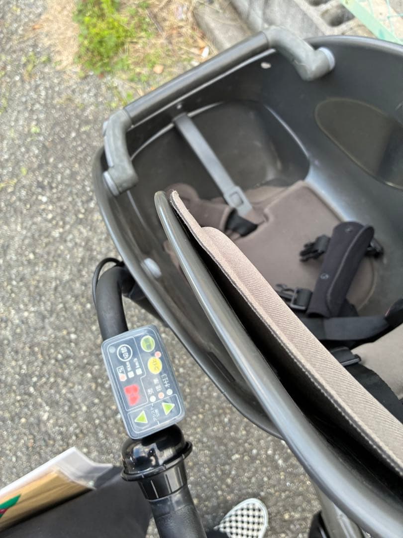 純正チャイルドシート✨ブリヂストンビッケ　子供乗せ電動自転車　グレー　カーキ風