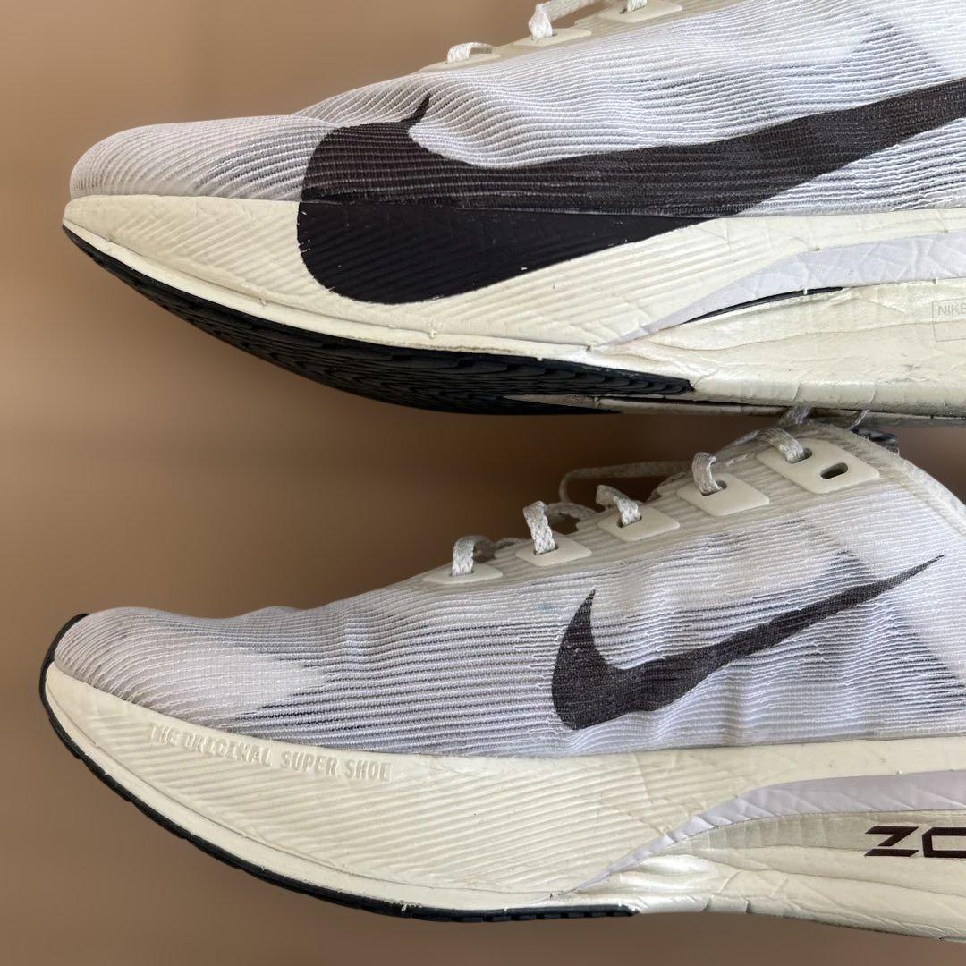 Nike VAPORFLY04 25.5cmランニングシューズ
