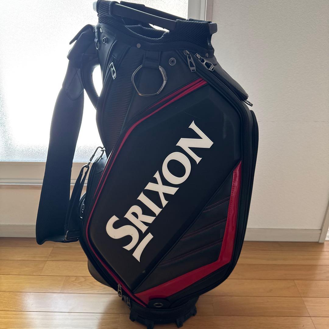 スリクソン　SRIXON キャディバッグ　9.5インチ 黒 赤