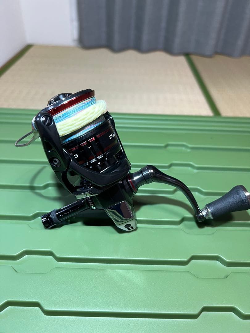 美品 SHIMANO 20 VANFORD 2500S ゴメクサス付属
