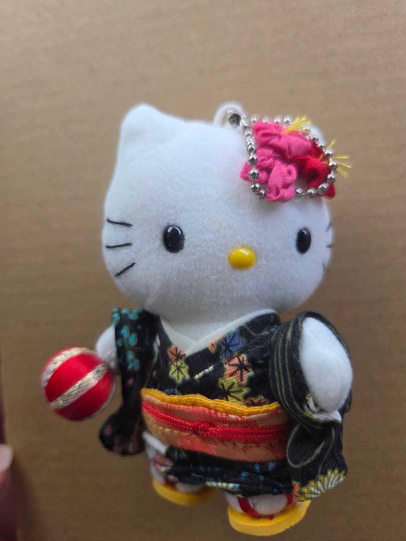 ハローキティ 着物 マスコット