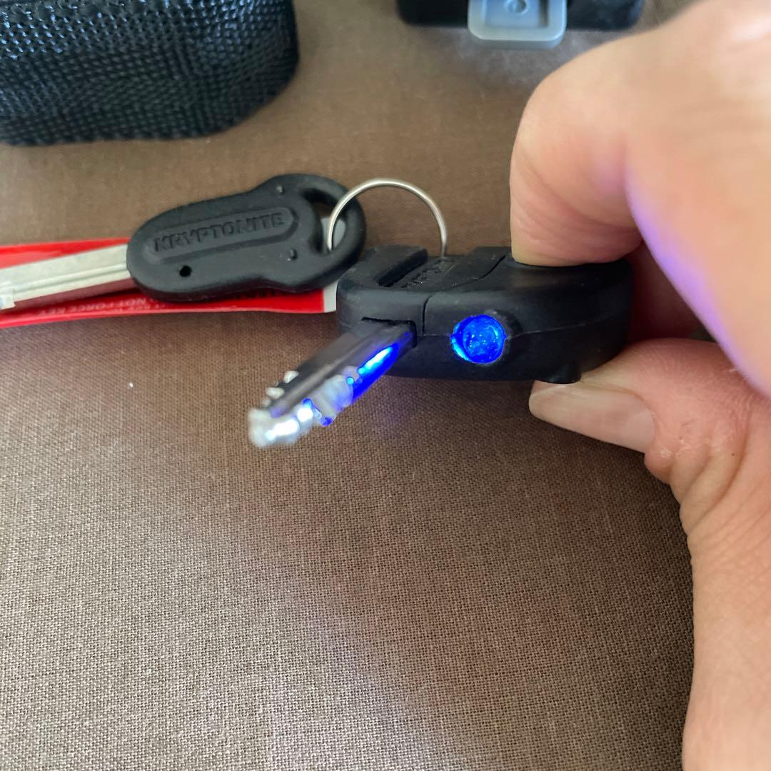 KRYPTONITE Evolution Mini-7 U字ロック&ケーブル