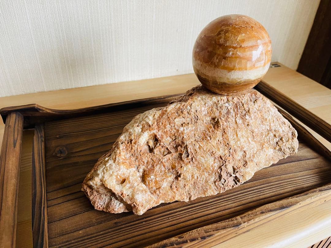 天然石と岩のアート