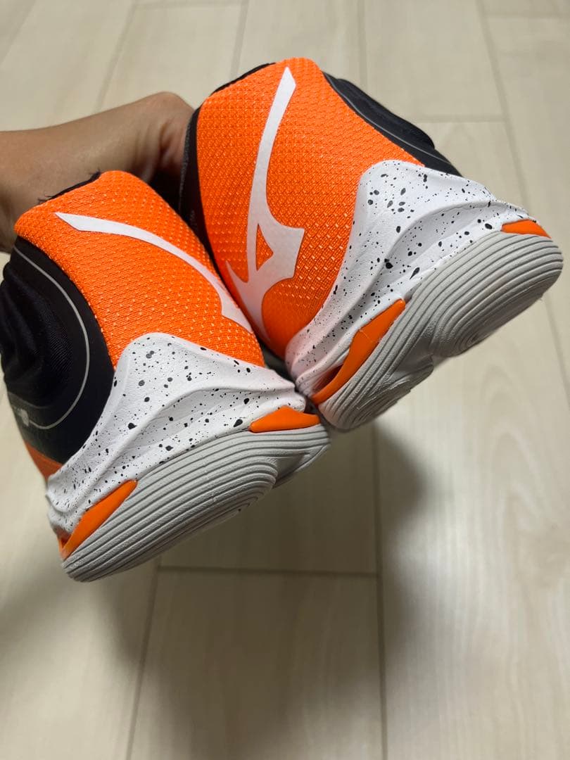 Mizuno Wave Lightning 8 バレーボールシューズ