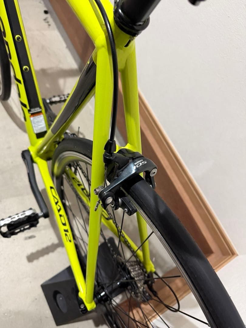 自転車本体 Cannondale CAAD12