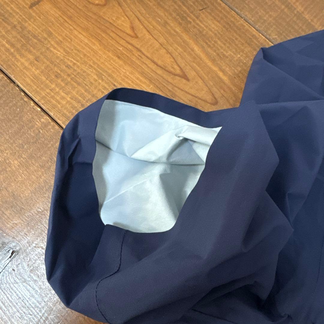 未使用品　チュース　KJUS 54 XL 半袖　ブルゾン　レインウェア