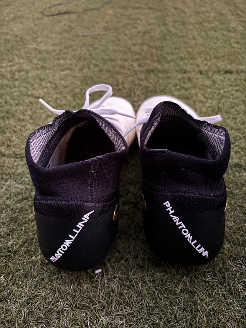 値下げ交渉可　Nike サッカー　スパイク　ファントムLUNA エリート