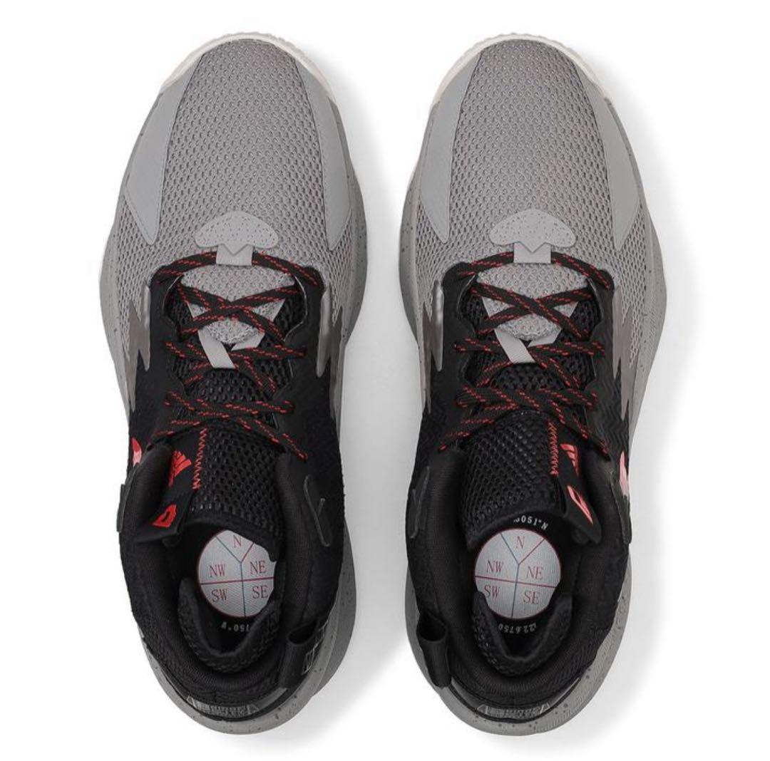 新品☆未使用　Adidas アディダス Dame 8 26.0cm HR1558