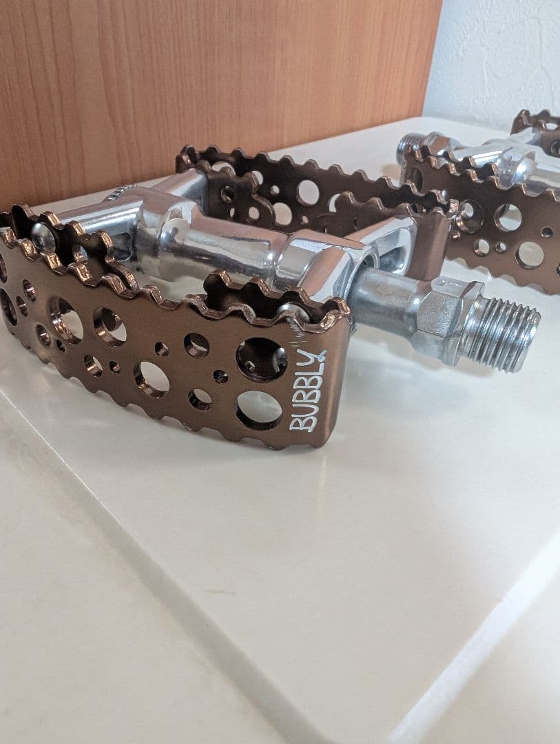 パーツ SIMWORKS Tiny Bubbly Pedal