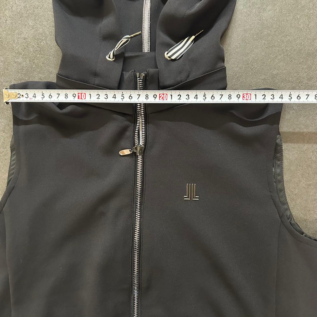 LANVIN SPORTフード取り外し可能フルオープンベスト サイズ38