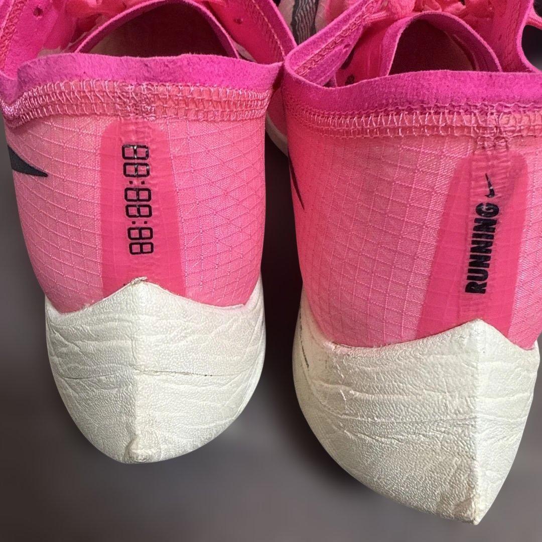 【中古】Nike vaporfly next %2 27.0cm