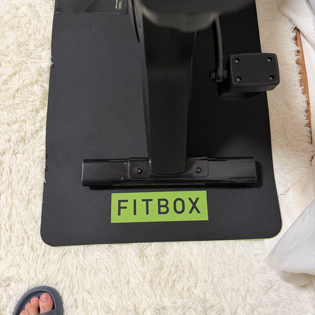 【美品】　FITBOX 第三世代　マット付き　スピンバイク　自宅トレーニング