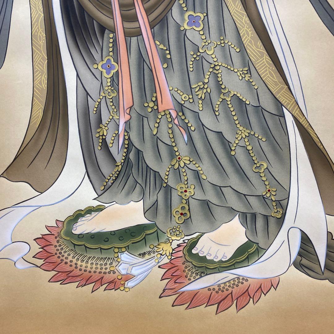 美品 掛け軸 川村観峰作 楊柳観音像 共箱 証明書付き 仏教美術 仏画 年中掛け