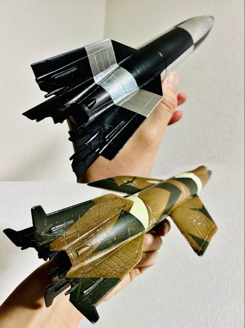 【完成品】V2ロケット・A-4b有人型(1/48)セット~アルミ貼り仕様~
