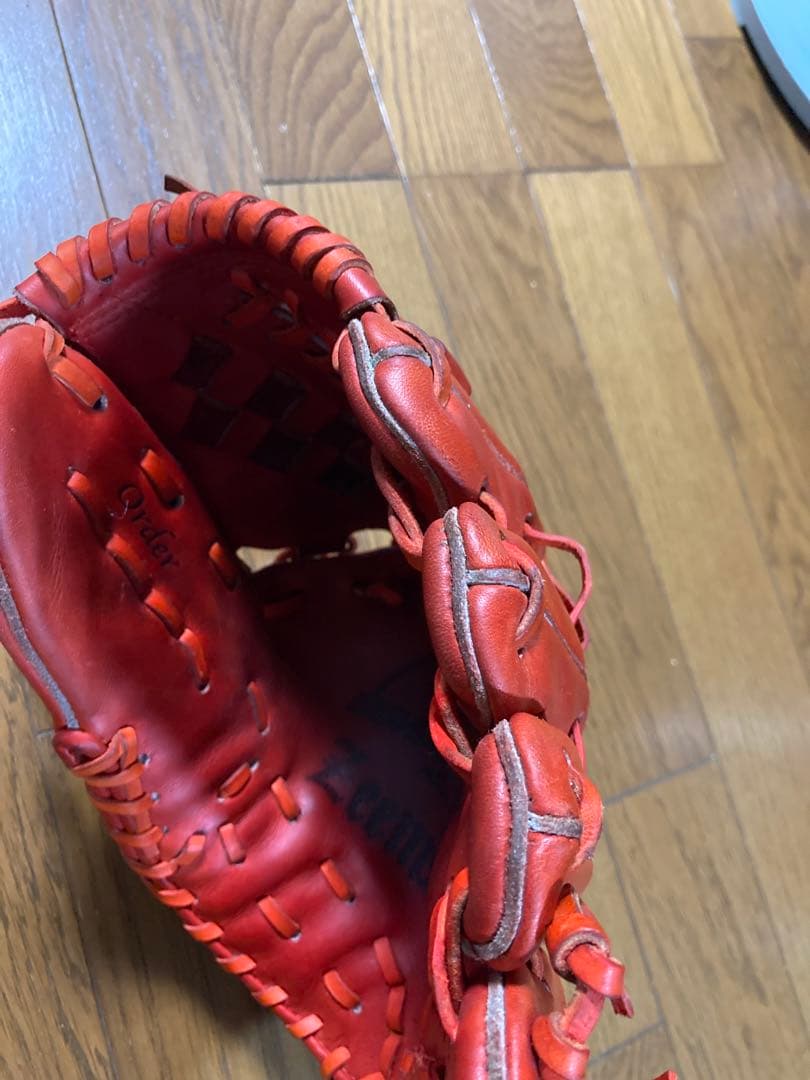 硬式　投手用　赤　Zeemsジームス　限定オーダー品　三方親シリーズ　【美品】